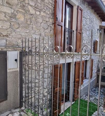 La Casetta Di Sornico Lierna Buitenkant foto